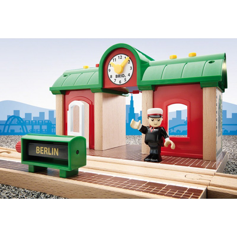 Brio record and play train station cheap